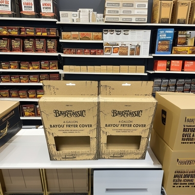 OEM Kartonowa skrzynka wyświetleniowa Kraft Paper Hang Box Opakowanie z przejrzystym oknem